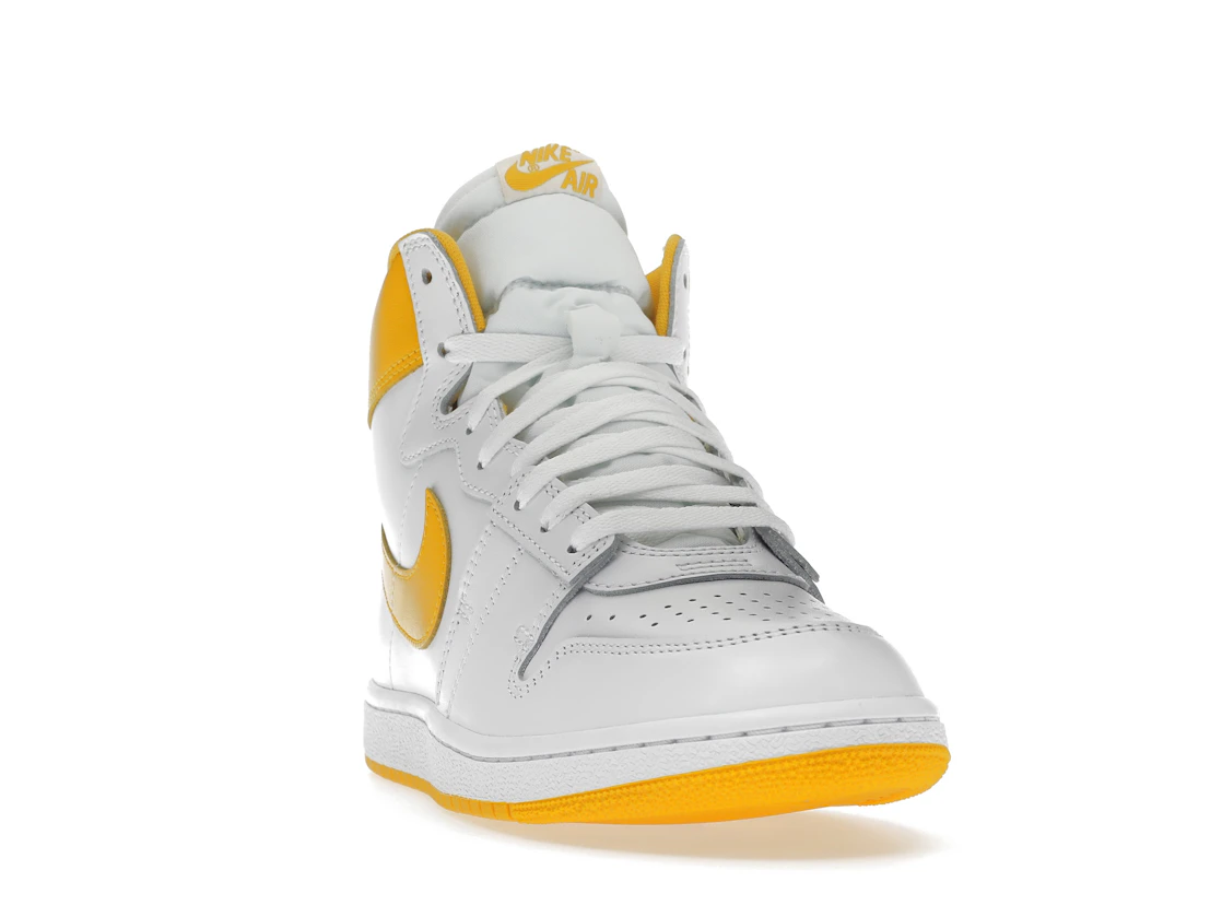 Vue 8 de Nike Jordan Air Ship PE SP University Gold