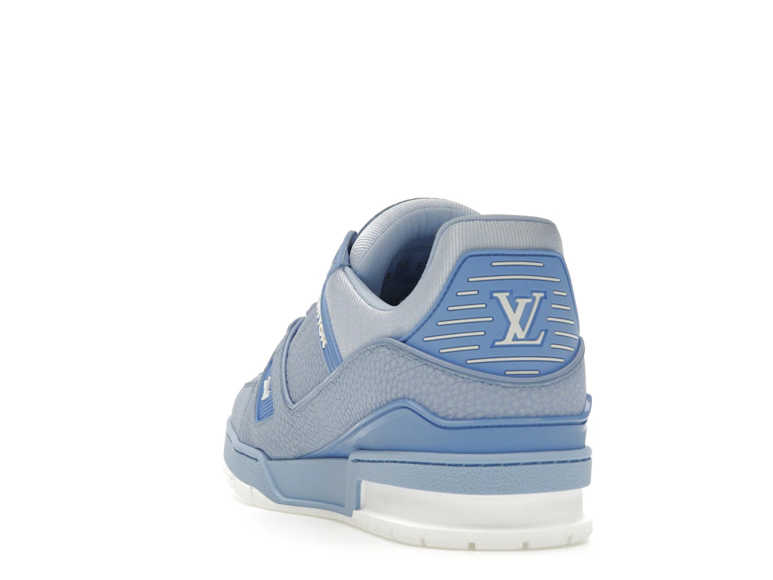 Vue 26 de Louis Vuitton LV Trainer Light Blue White
