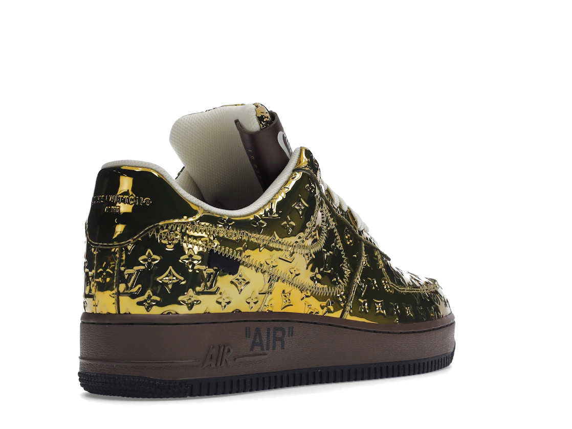 Vue 32 de Louis Vuitton Nike Air Force 1 Low By Virgil Abloh Metallic Gold