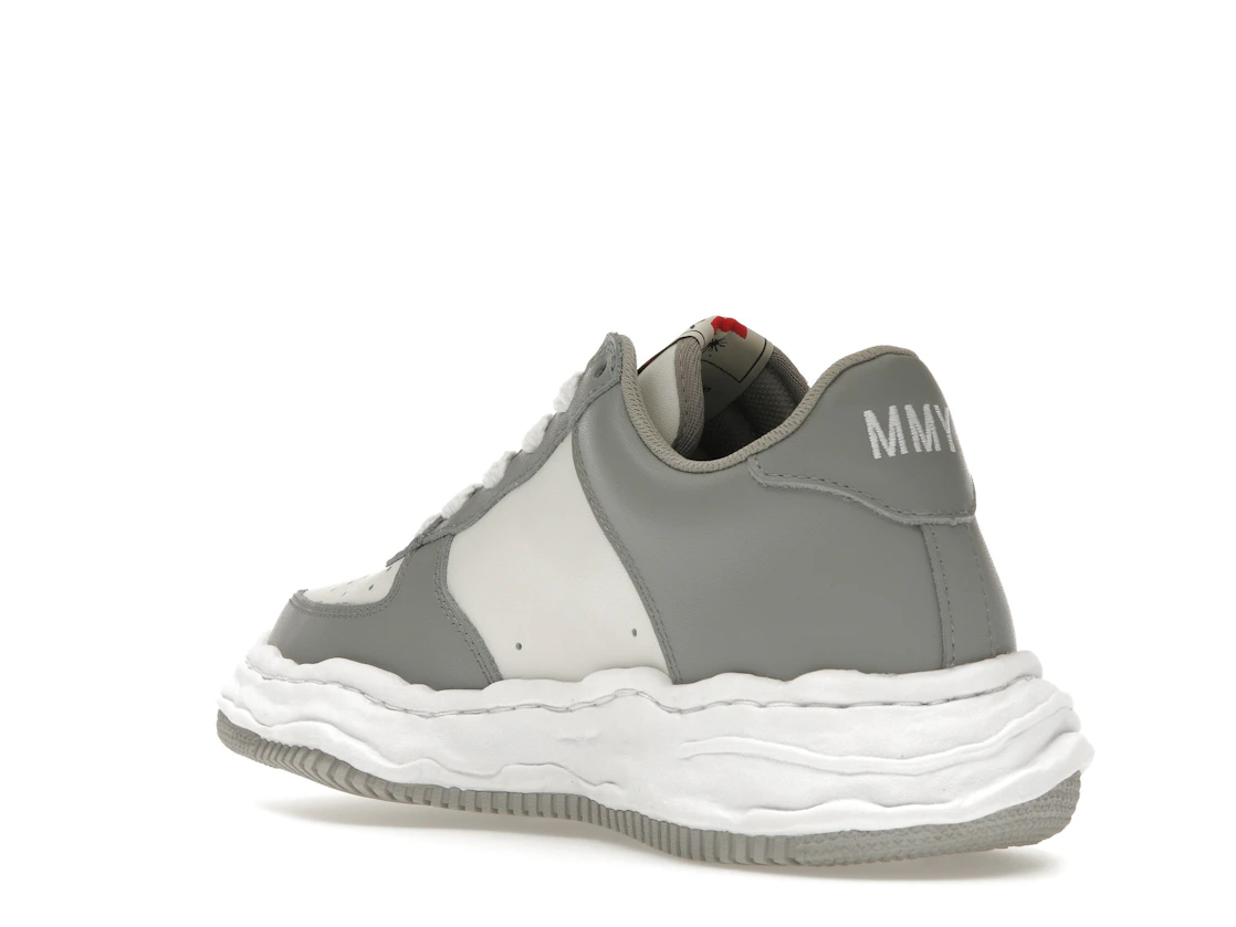 Vue 24 de Maison Mihara Yasuhiro Wayne OG Sole Low White Grey