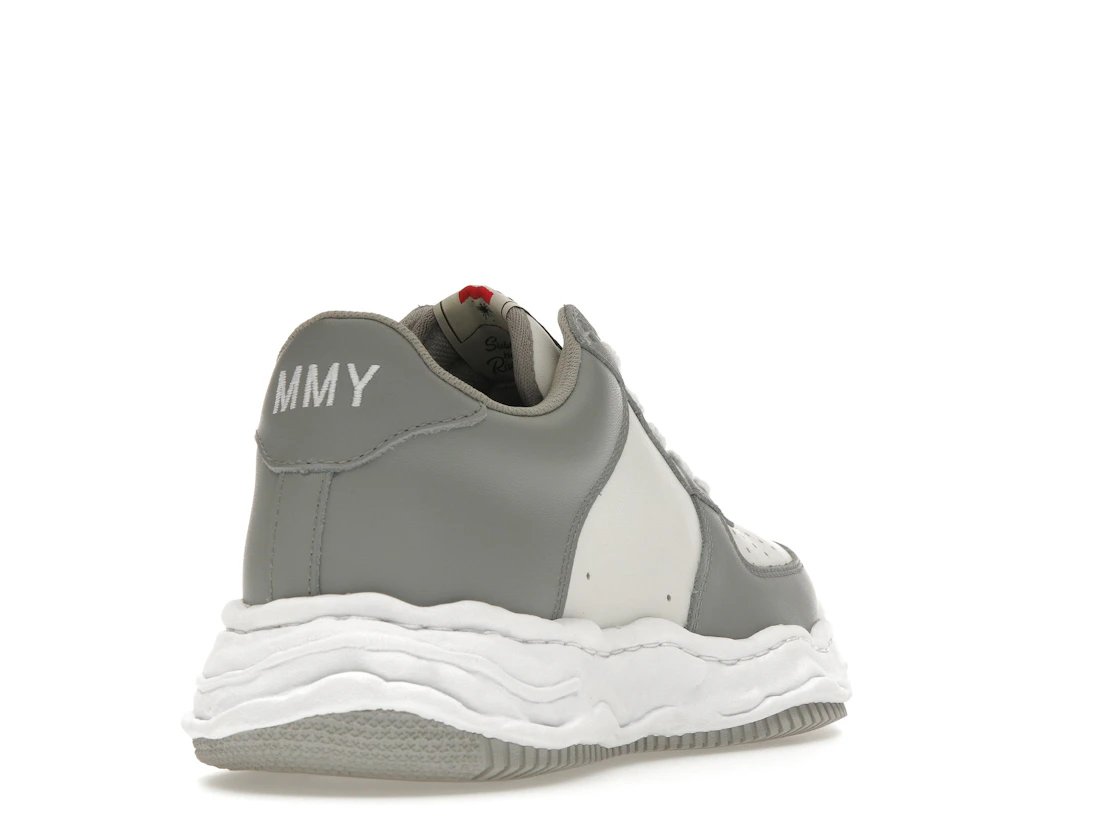 Vue 31 de Maison Mihara Yasuhiro Wayne OG Sole Low White Grey