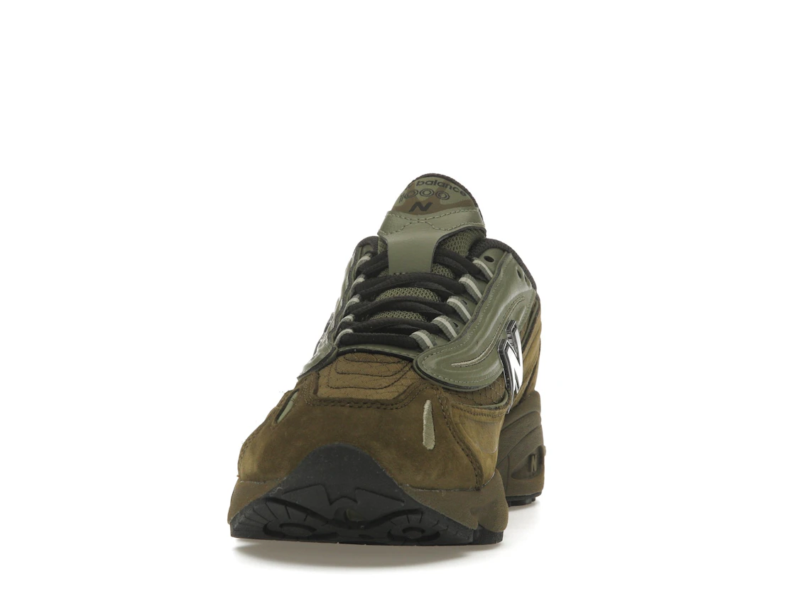 Vue 11 de New Balance 1000 Cordura Woodland
