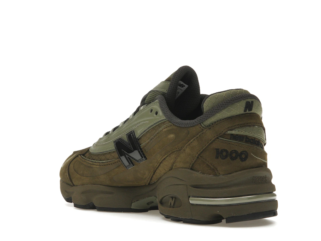 Vue 24 de New Balance 1000 Cordura Woodland