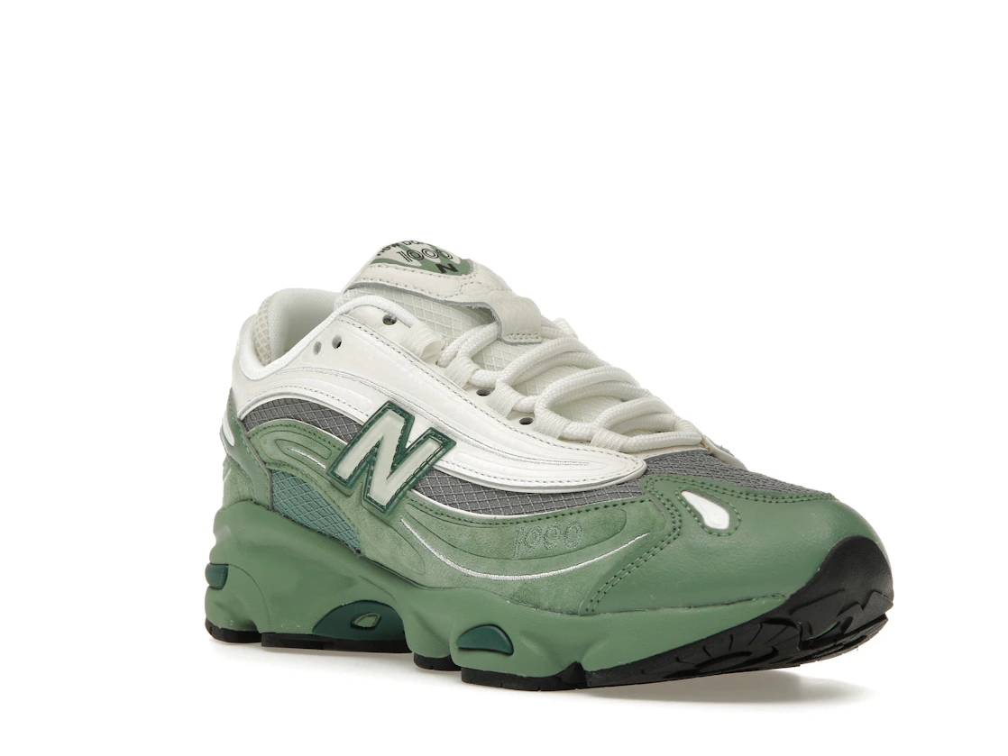 Vue 6 de New Balance 1000 Green Grey
