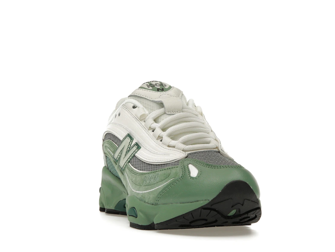 Vue 8 de New Balance 1000 Green Grey