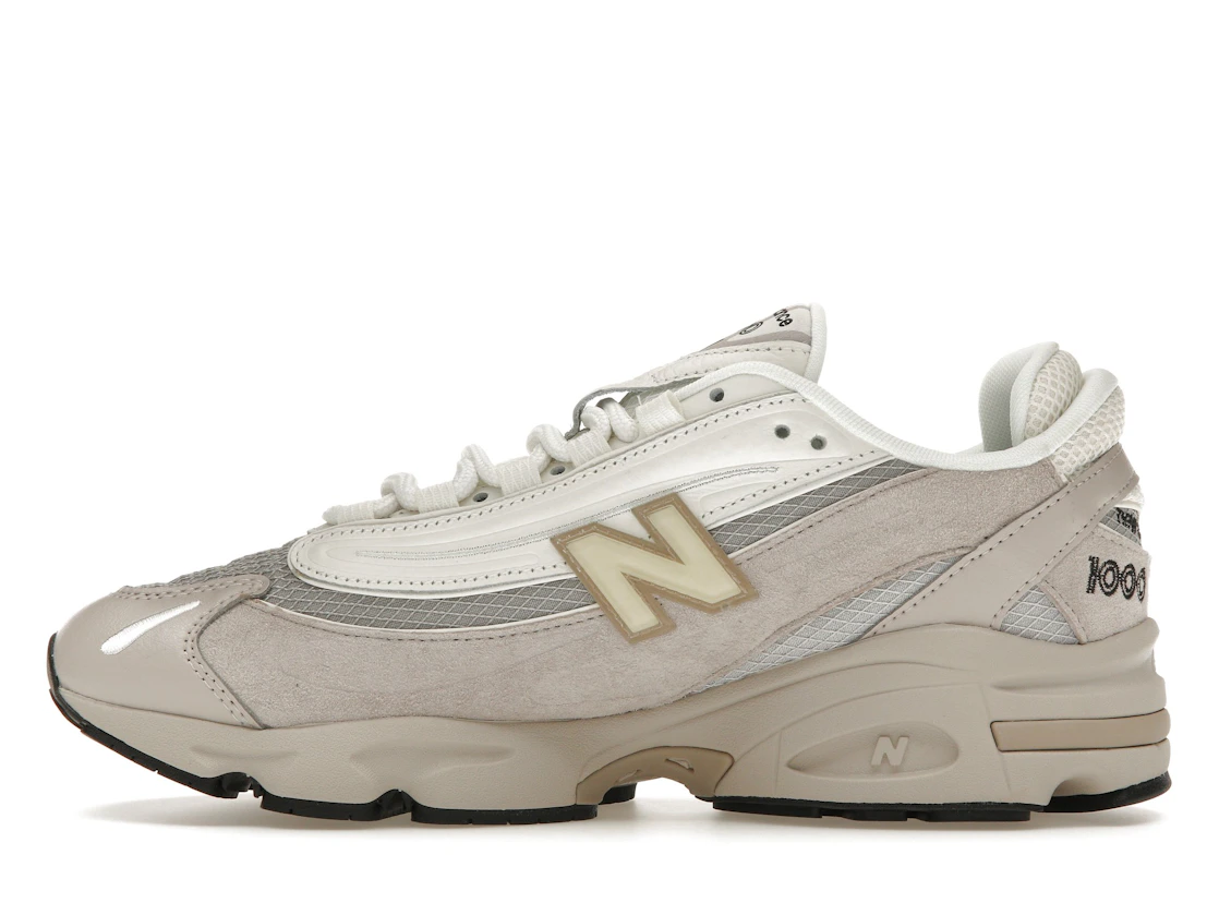 Vue 19 de New Balance 1000 Grey Cream