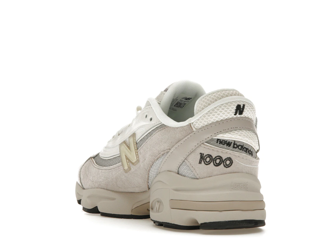 Vue 25 de New Balance 1000 Grey Cream