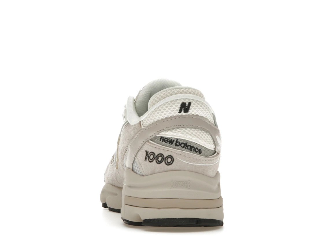 Vue 27 de New Balance 1000 Grey Cream