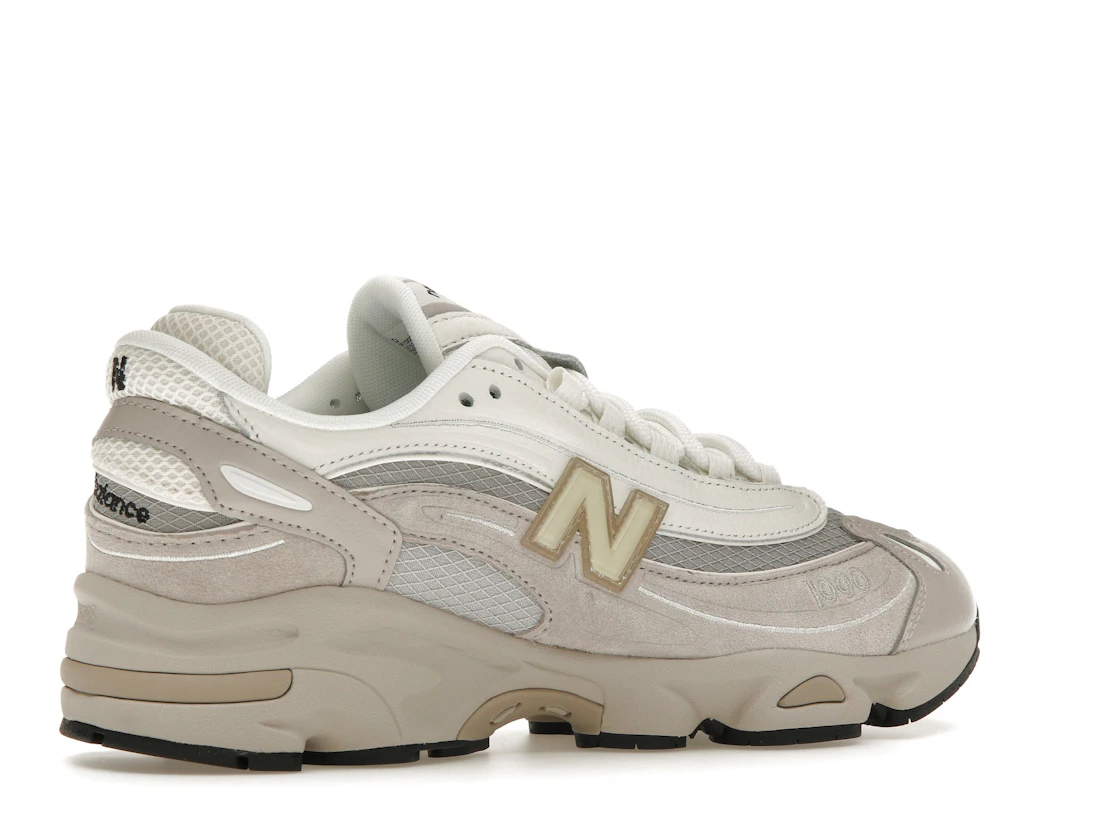 Vue 34 de New Balance 1000 Grey Cream