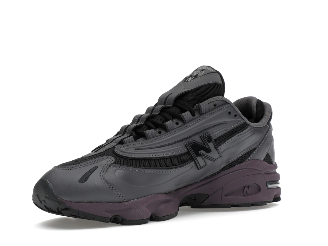 Vue 15 de New Balance 1000 Magnet Plum Brown