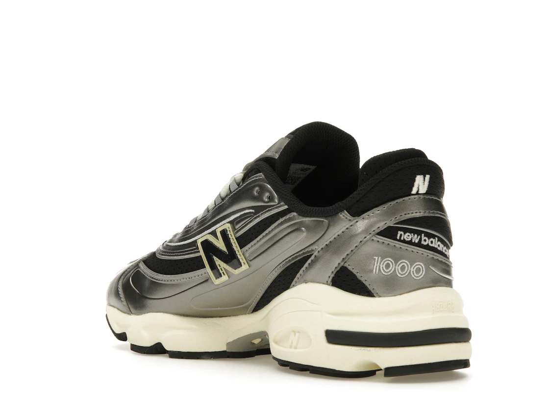 Vue 24 de New Balance 1000 Silver Metallic