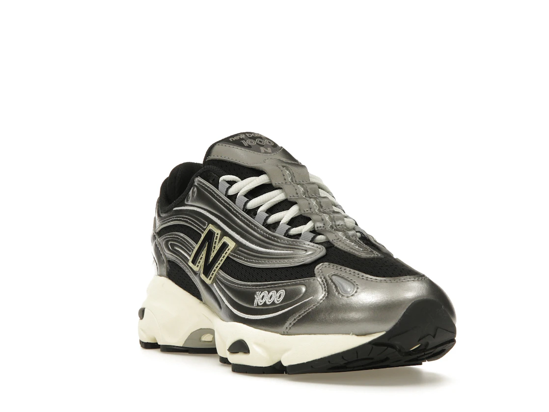 Vue 7 de New Balance 1000 Silver Metallic