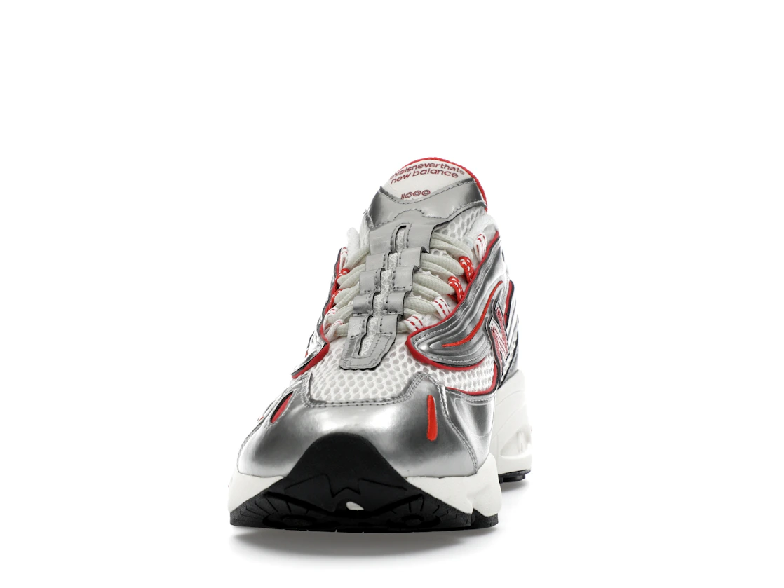 Vue 11 de New Balance 1000 thisisneverthat Metallic Silver Red