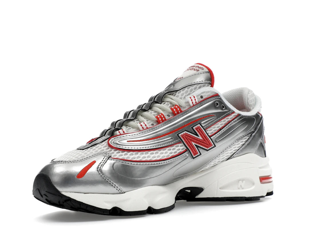 Vue 15 de New Balance 1000 thisisneverthat Metallic Silver Red
