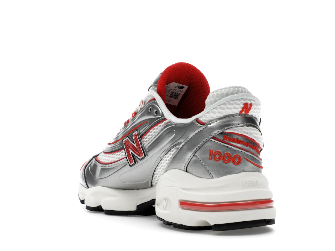 Vue 25 de New Balance 1000 thisisneverthat Metallic Silver Red