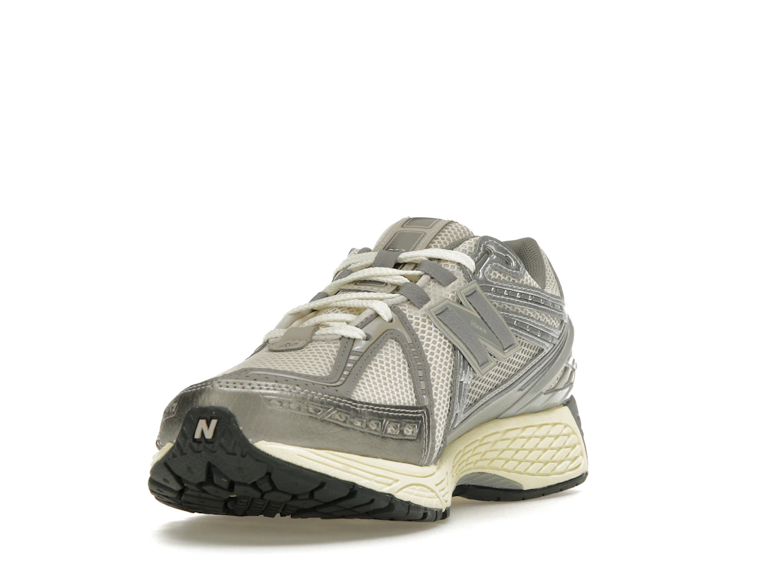 Vue 13 de New Balance 1906 Moonbeam Raincloud