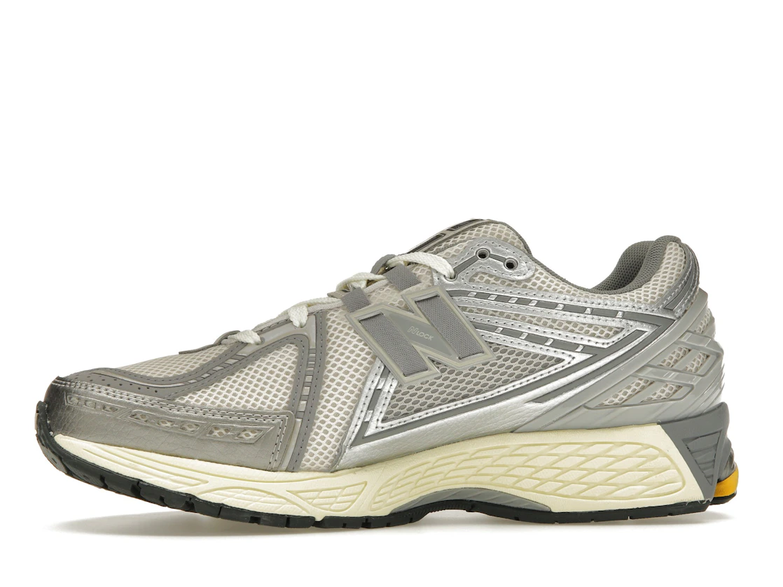 Vue 18 de New Balance 1906 Moonbeam Raincloud