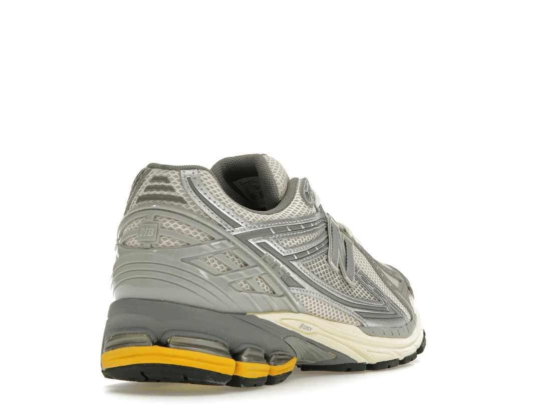 Vue 31 de New Balance 1906 Moonbeam Raincloud