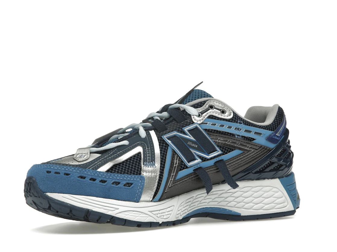 Vue 16 de New Balance 1906A Deep Blue