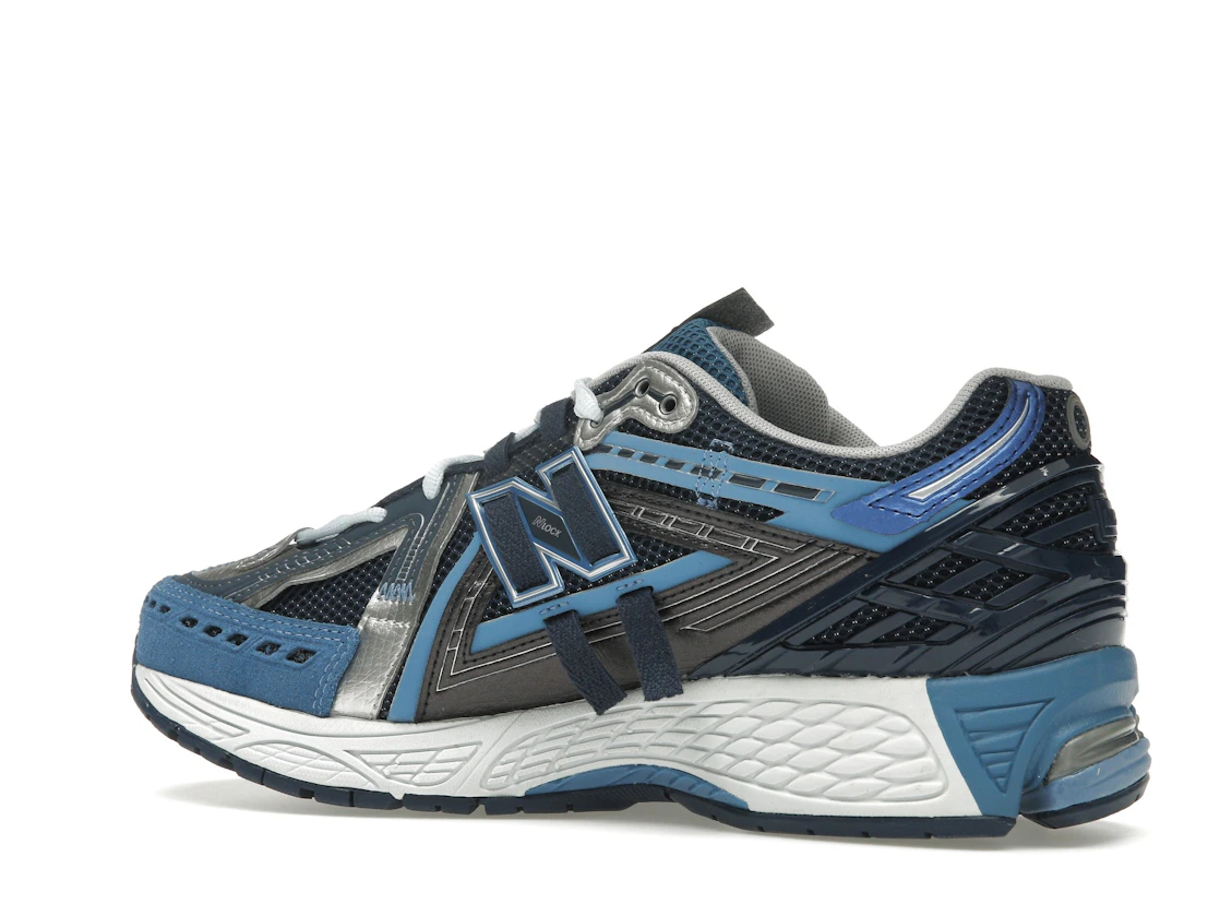 Vue 22 de New Balance 1906A Deep Blue