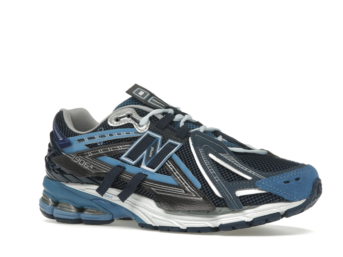 Vue 4 de New Balance 1906A Deep Blue