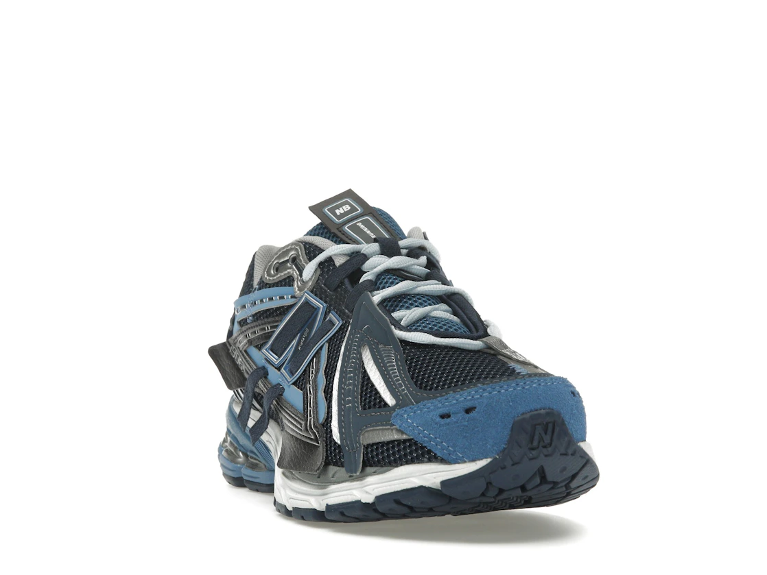 Vue 8 de New Balance 1906A Deep Blue