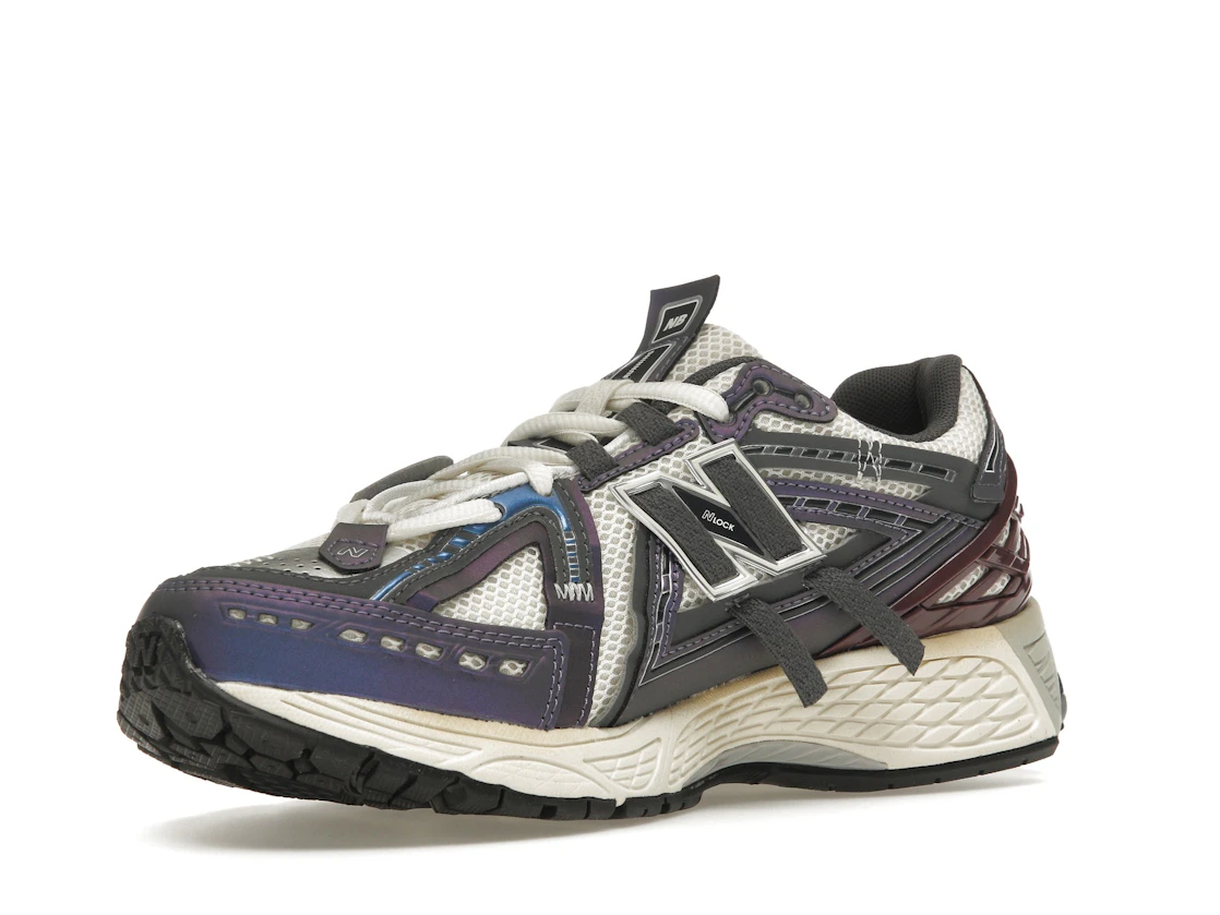 Vue 15 de New Balance 1906A Inkwell Sea Salt
