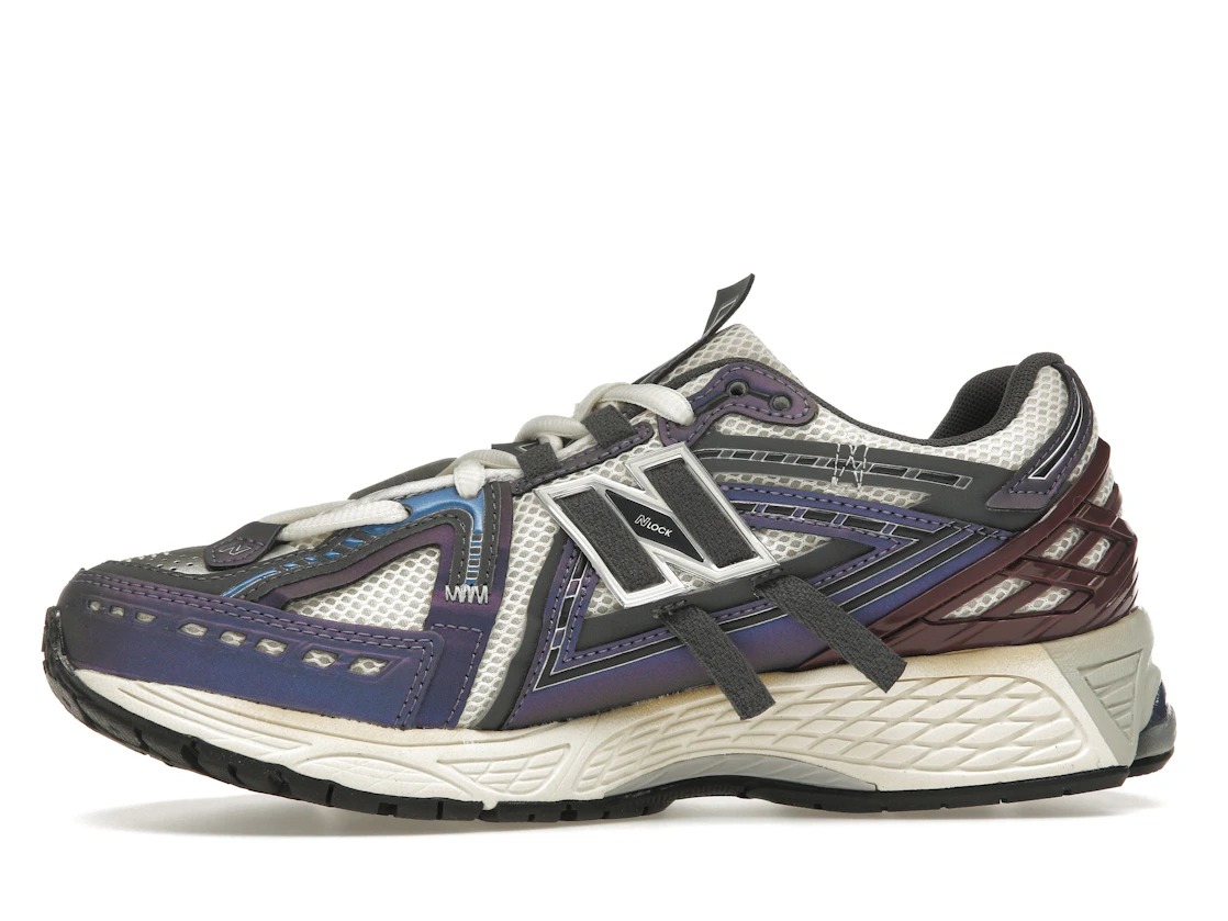 Vue 18 de New Balance 1906A Inkwell Sea Salt