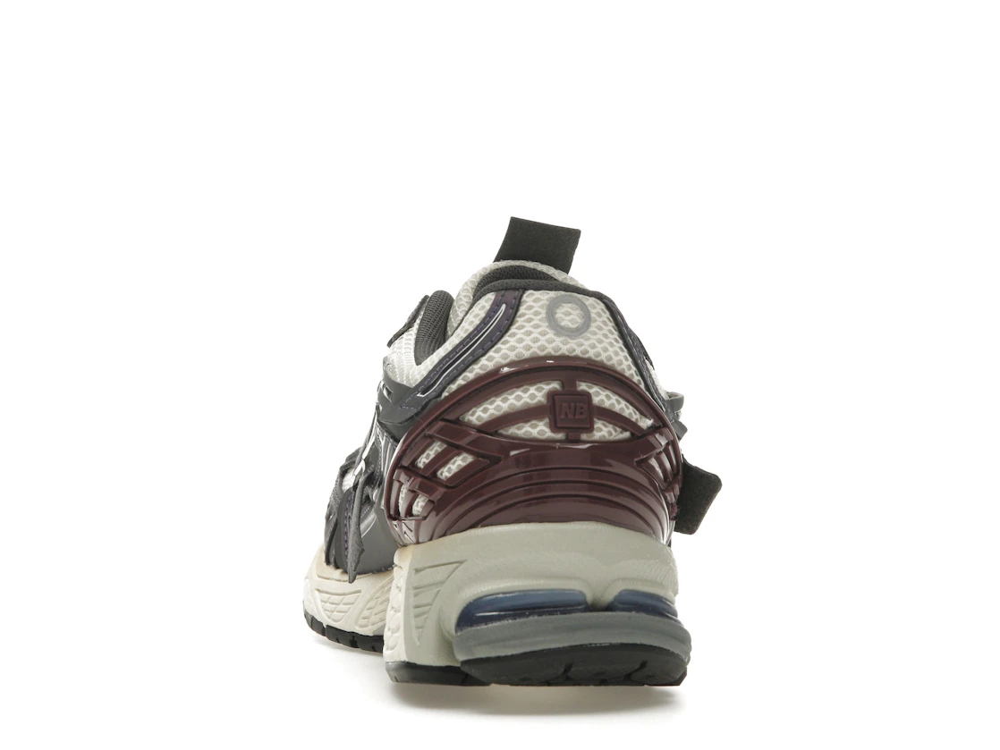 Vue 27 de New Balance 1906A Inkwell Sea Salt