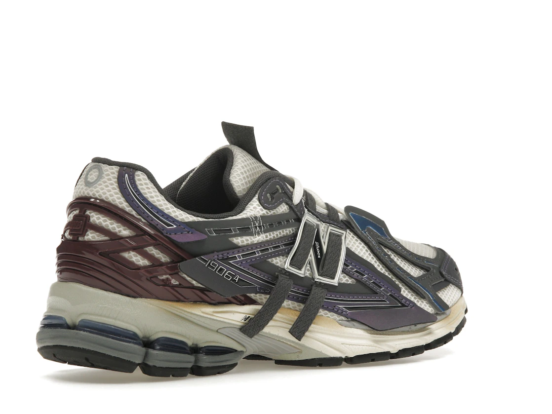 Vue 33 de New Balance 1906A Inkwell Sea Salt