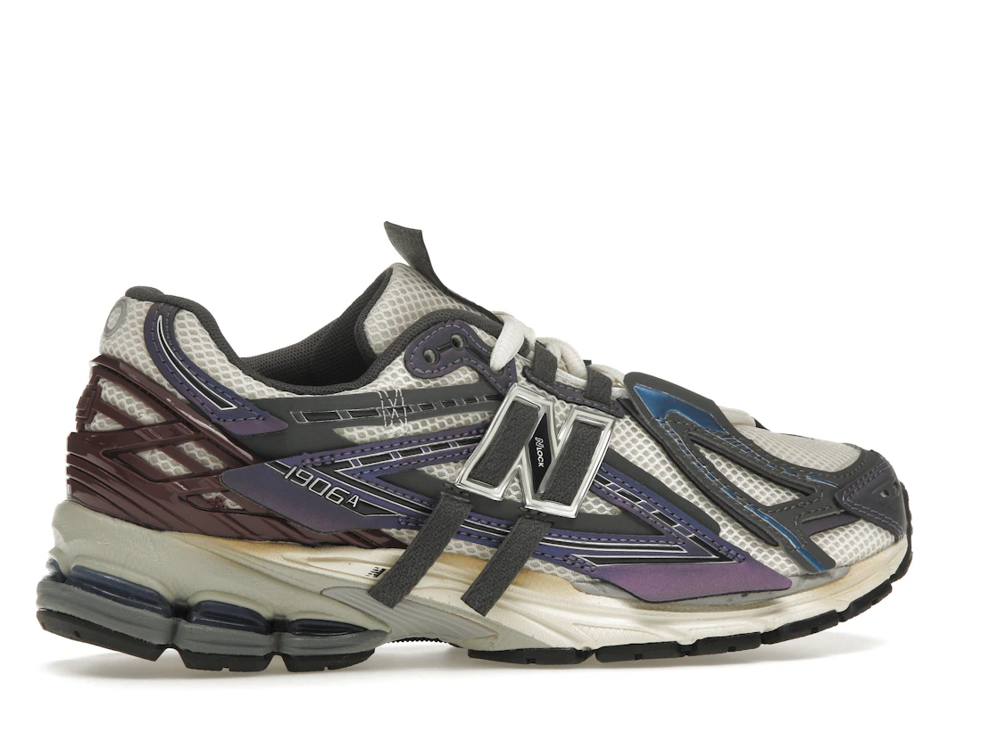 Vue 35 de New Balance 1906A Inkwell Sea Salt
