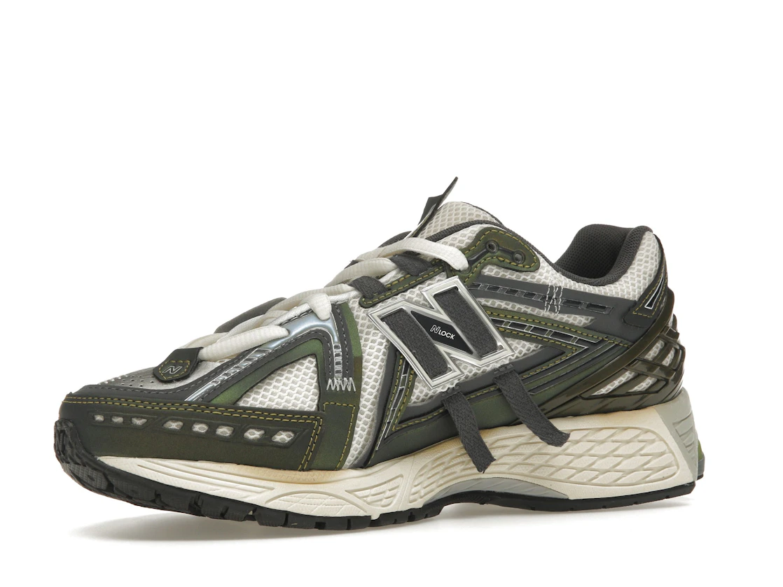 Vue 16 de New Balance 1906A Olive Juice Sea Salt