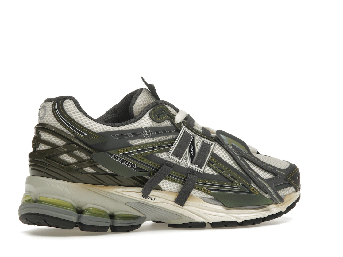 Vue 34 de New Balance 1906A Olive Juice Sea Salt