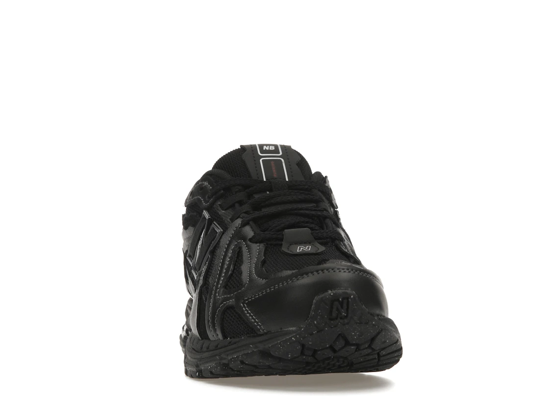 Vue 9 de New Balance 1906D Protection Pack Black Leather