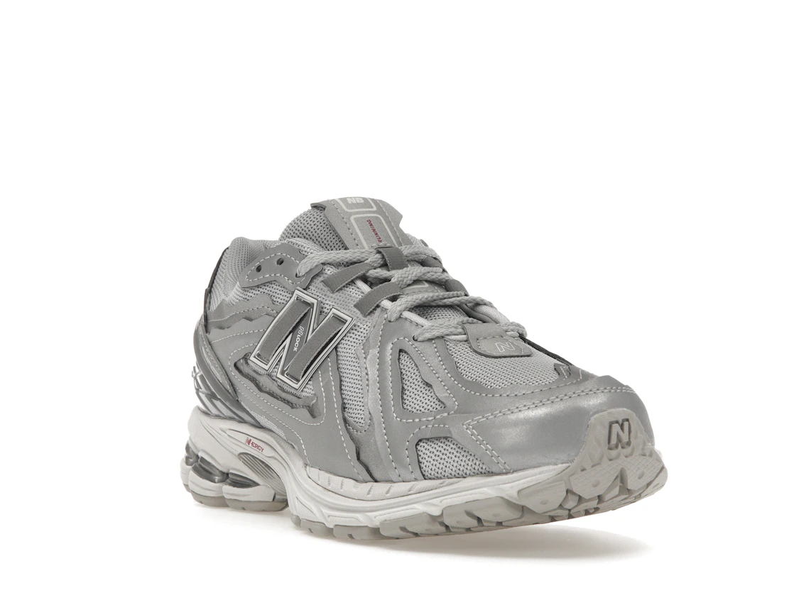 Vue 7 de New Balance 1906D Protection Pack Silver Metallic