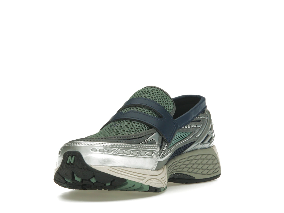 Vue 13 de New Balance 1906L Dark Juniper Navy