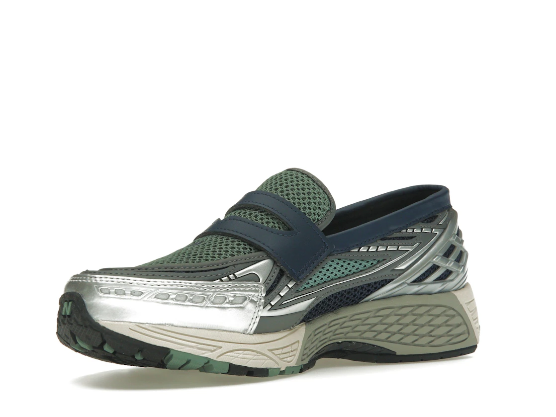 Vue 15 de New Balance 1906L Dark Juniper Navy