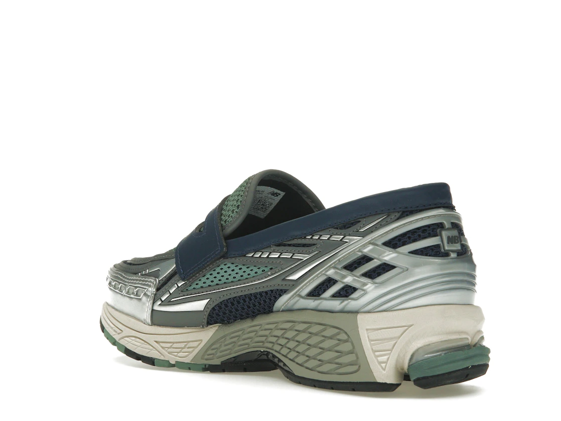 Vue 24 de New Balance 1906L Dark Juniper Navy