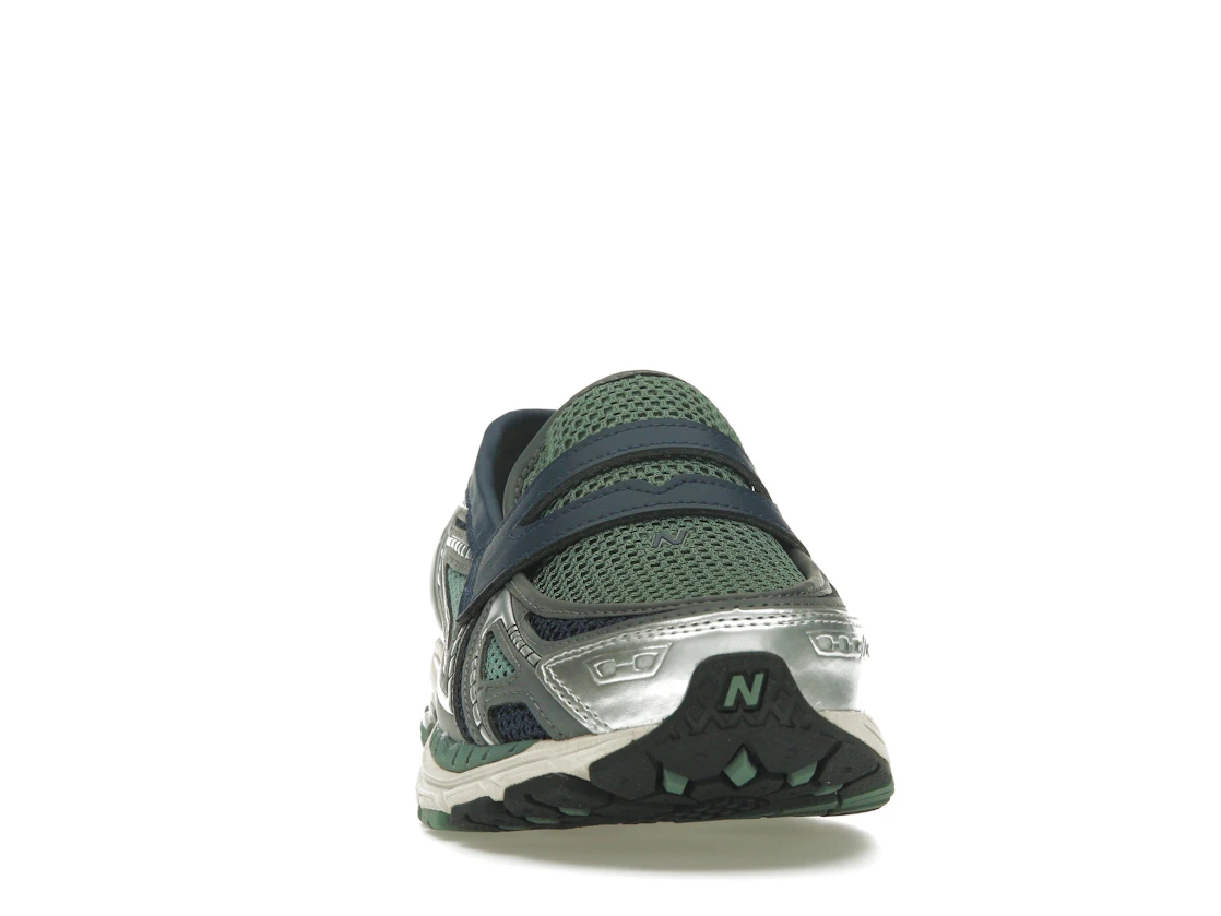 Vue 9 de New Balance 1906L Dark Juniper Navy