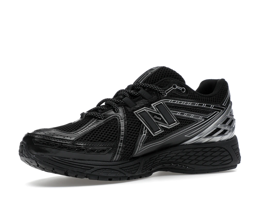 Vue 16 de New Balance 1906R Black Silver
