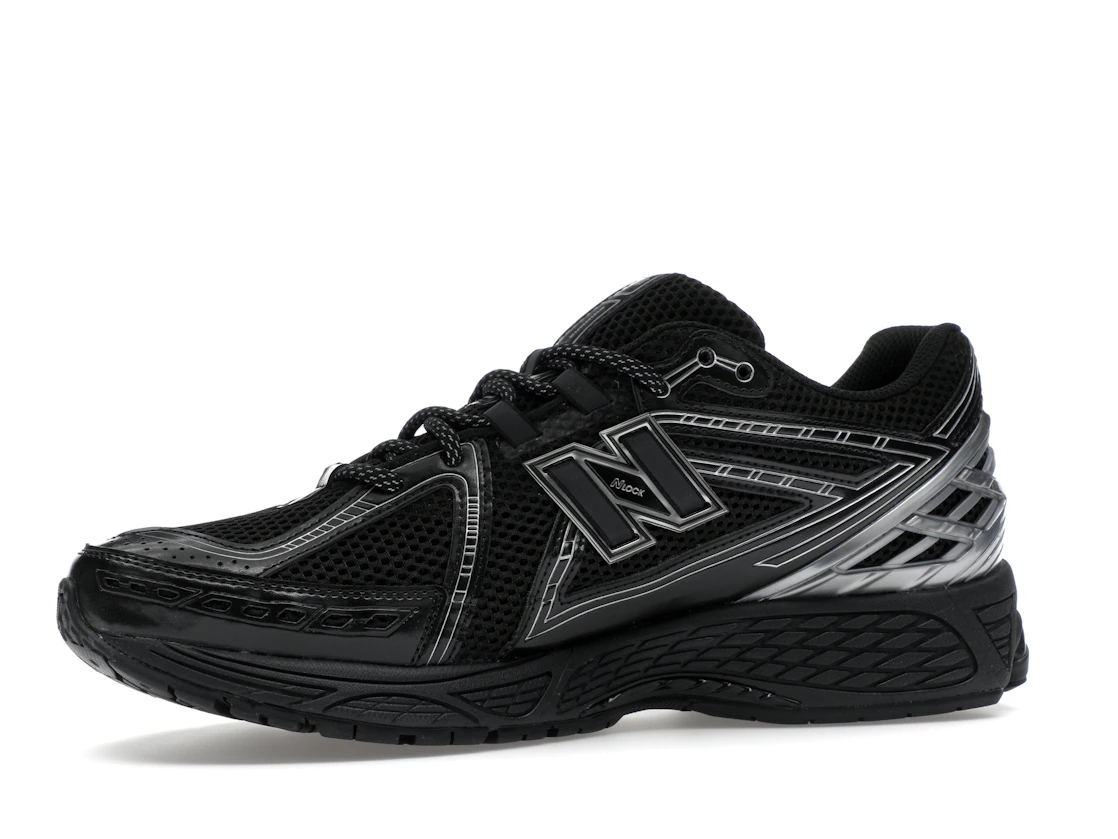 Vue 17 de New Balance 1906R Black Silver
