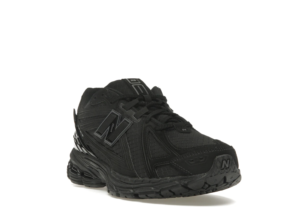 Vue 7 de New Balance 1906R Cordura Black Magnet