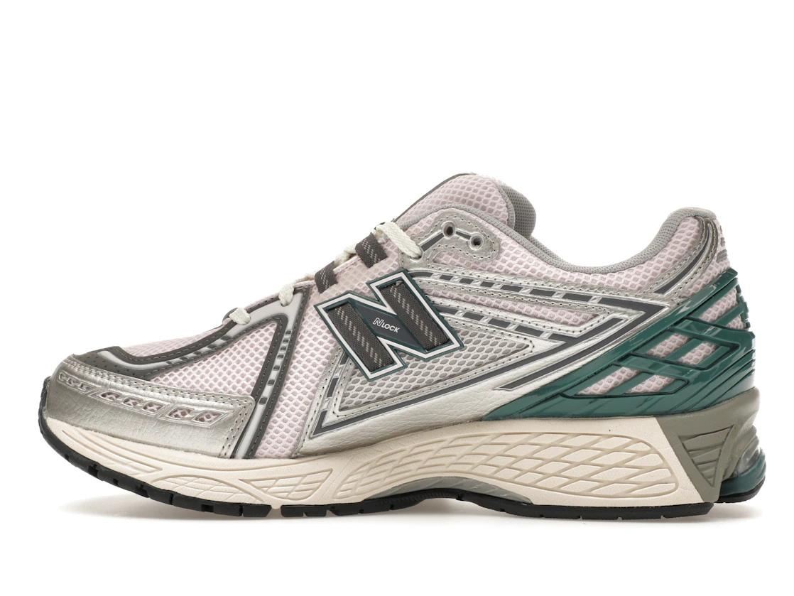 Vue 20 de New Balance 1906R Granite Metallic Pink