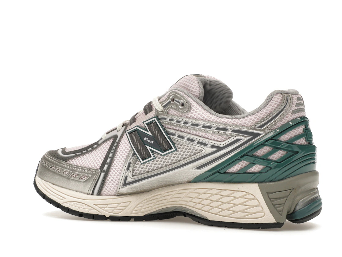 Vue 22 de New Balance 1906R Granite Metallic Pink