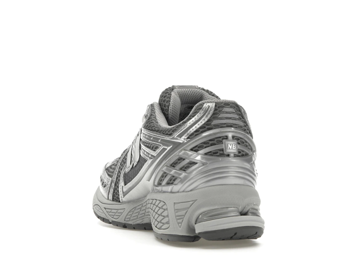Vue 26 de New Balance 1906R Harbor Grey