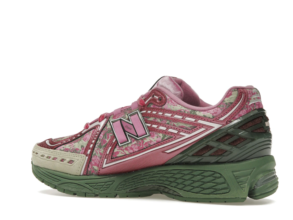 Vue 22 de New Balance 1906R Jack Harlow Rose Runner (Special Box)