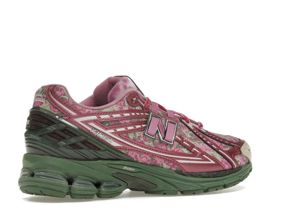 Vue 34 de New Balance 1906R Jack Harlow Rose Runner (Special Box)