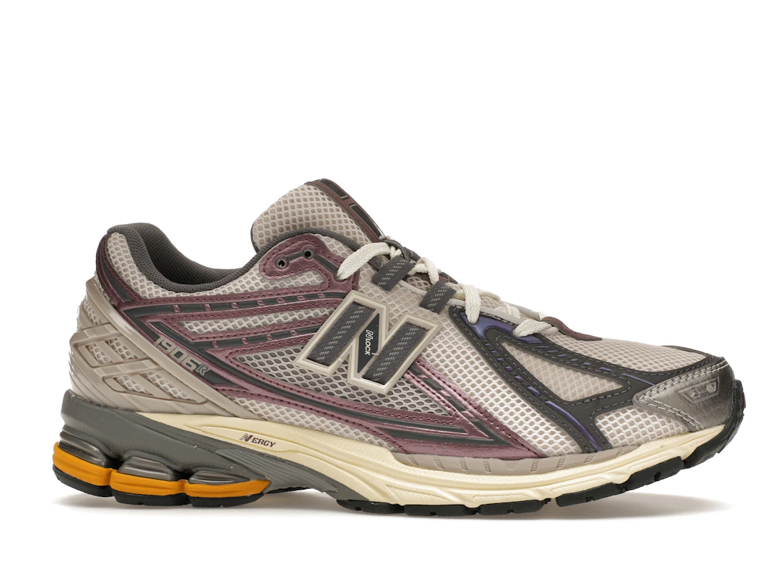 Vue 2 de New Balance 1906R Licorice