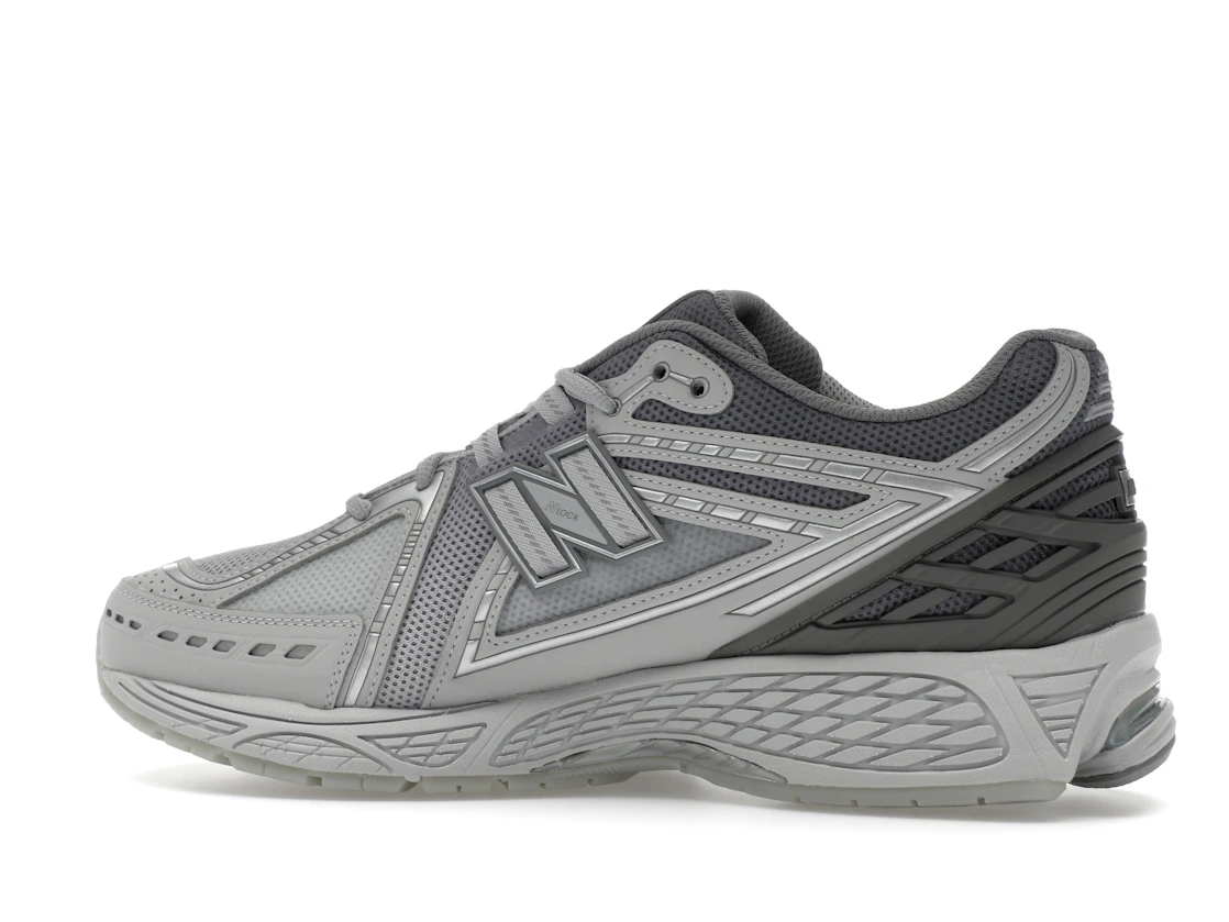 Vue 21 de New Balance 1906R Lunar New Year Raincloud