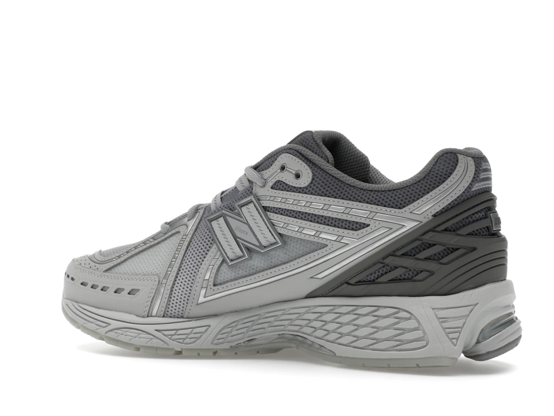 Vue 22 de New Balance 1906R Lunar New Year Raincloud